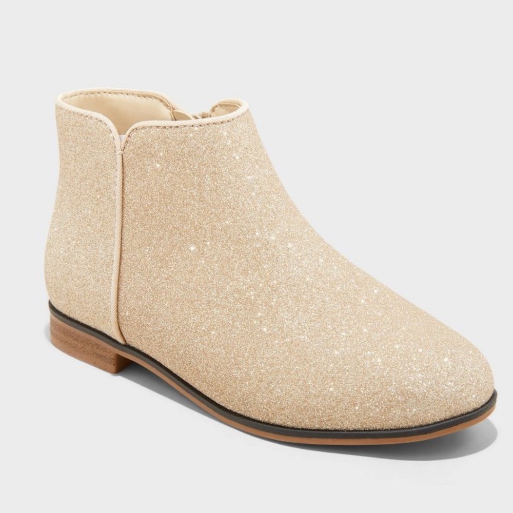 Size 3 - NWT Cat & Jack Girls Booties